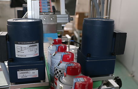 即打即貼貼標機